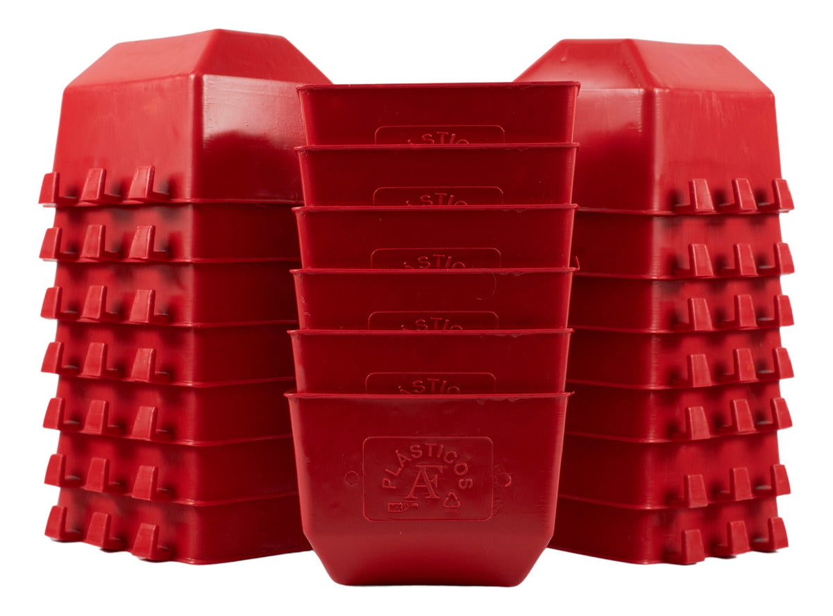 50 Bebederos Comederos Cuadrados Para Gallo Perico Loro Aves