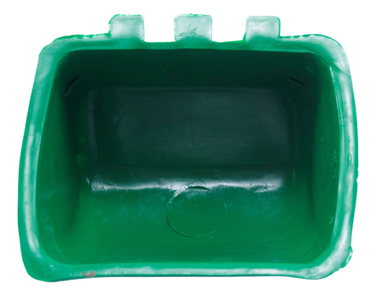 Comederos Gallos Champions Verde 50 Pz + 3 De Regalo