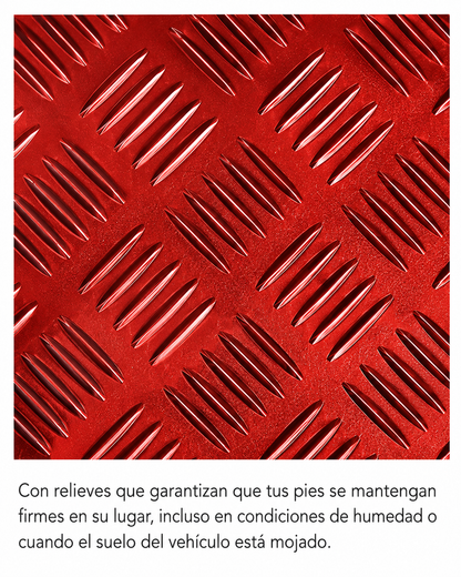 Tapete 4 Piezas Metalizado Color Rojo Deportivo Uso Rudo
