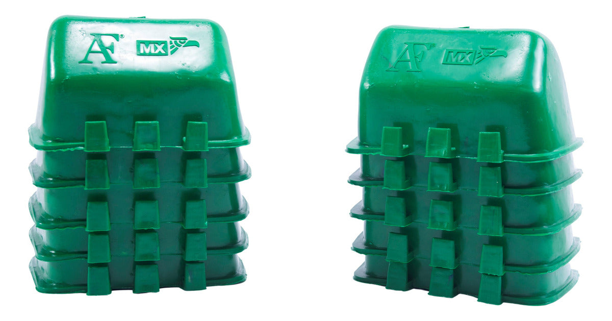 Comederos Gallos Champions Verde 50 Pz + 3 De Regalo