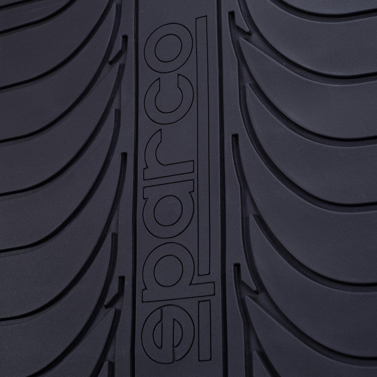 Tapete Alfombra Para Auto Universal Uso Rudo Juego 4 Pz Gris