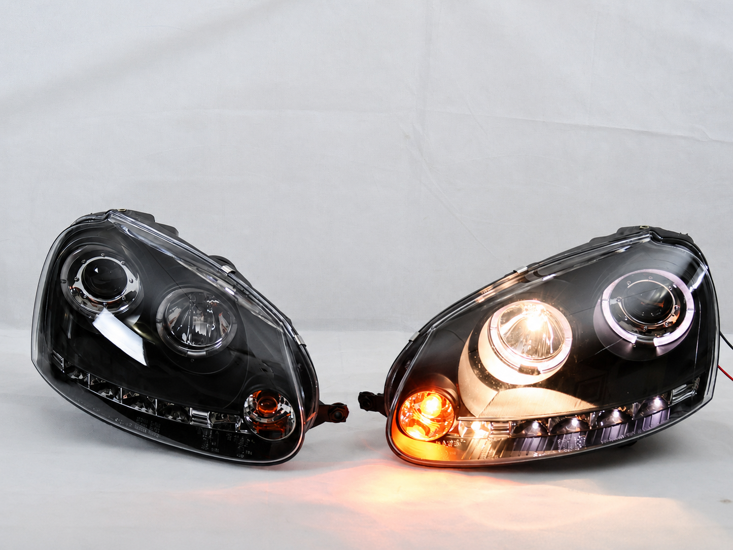 Faros Led Vw Golf V Mk5 03-Up Ojo De Angel Par