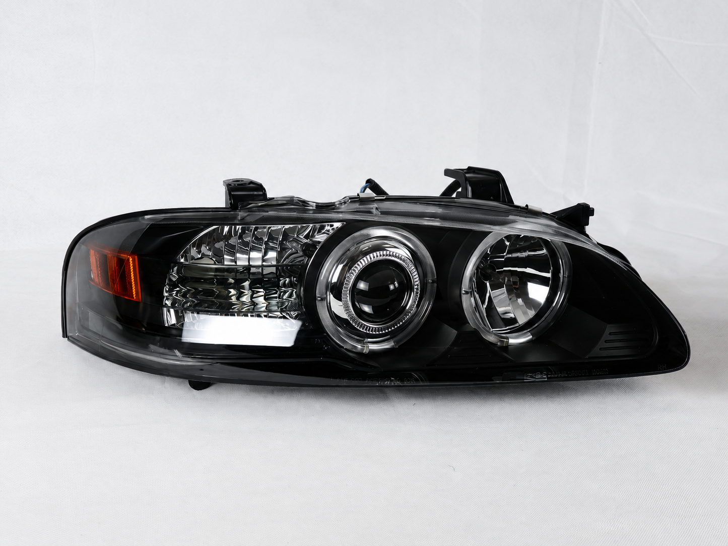 Faros Led Nissan Sentra 2000 Up B15 Ojo De Angel Par