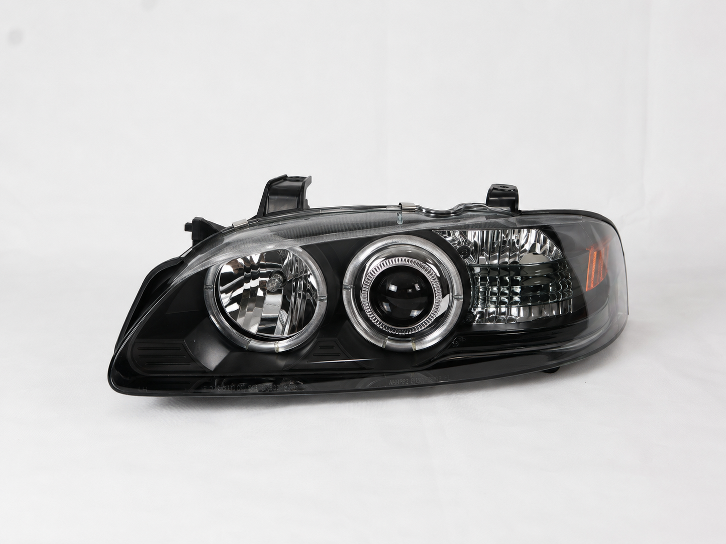 Faros Led Nissan Sentra 2000 Up B15 Ojo De Angel Par