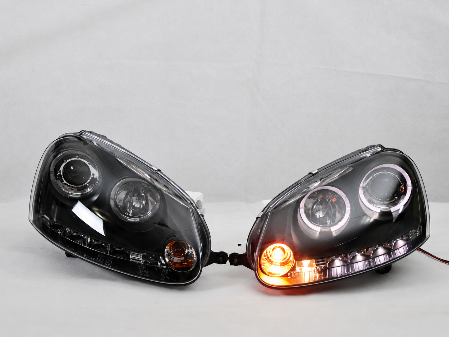 Faros Led Vw Golf V Mk5 03-Up Ojo De Angel Par