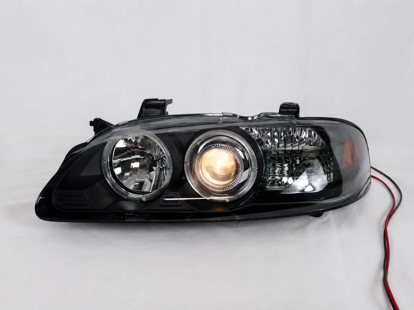 Faros Led Nissan Sentra 2000 Up B15 Ojo De Angel Par